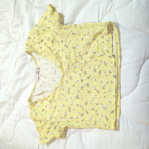 SO Short Sleeves Crop Top - Picture 1 of 3